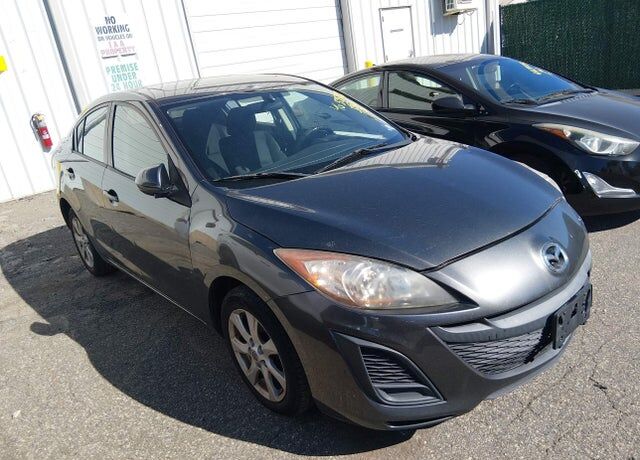 2011 MAZDA Mazda3