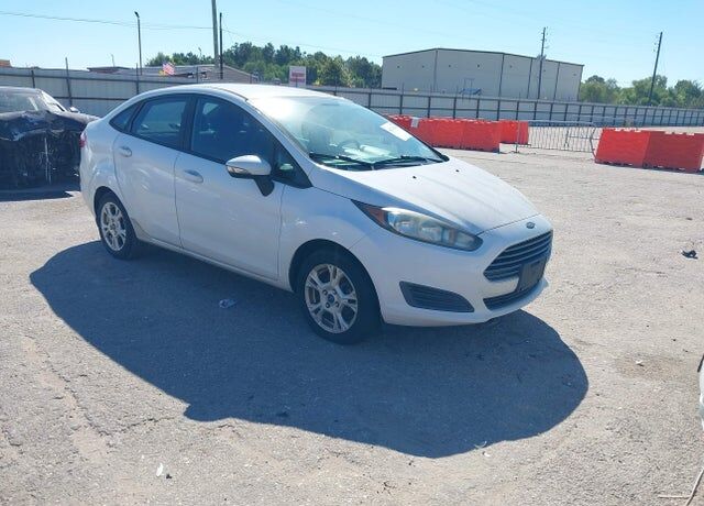 2016 FORD Fiesta