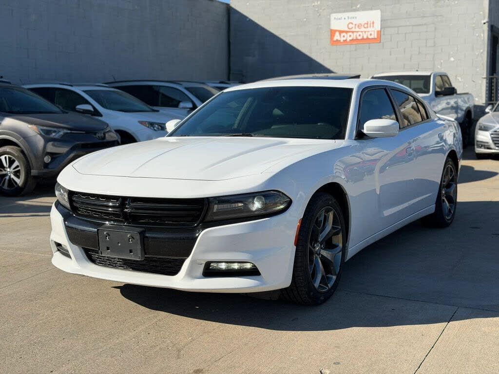 2016 DODGE Charger