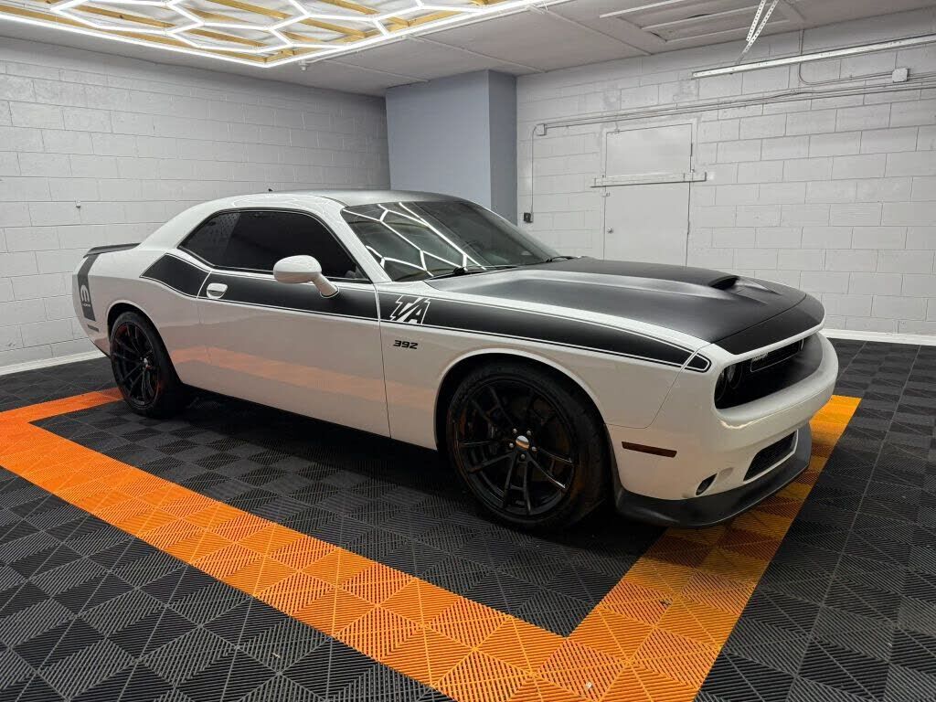 2021 DODGE Challenger