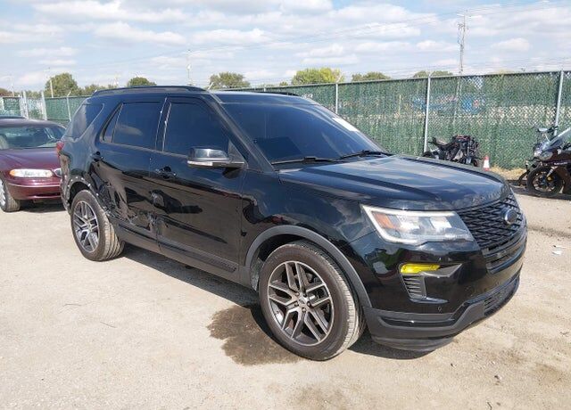 2018 FORD Explorer