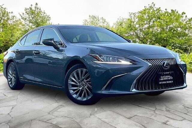 2021 LEXUS ES