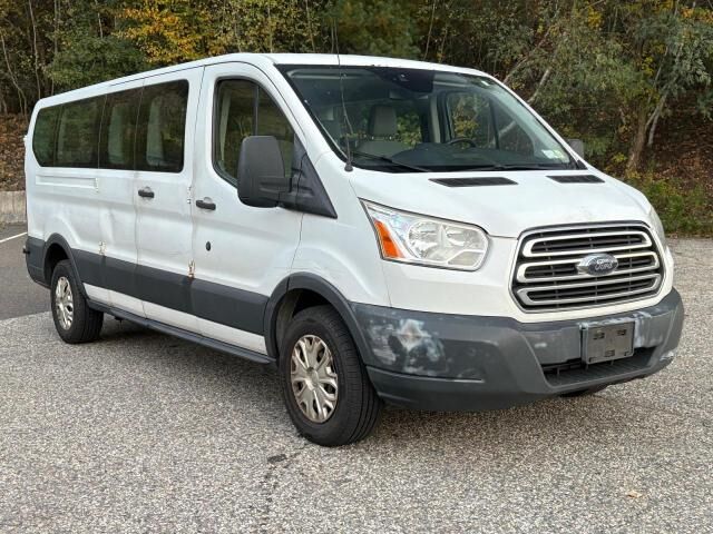 2015 FORD Transit