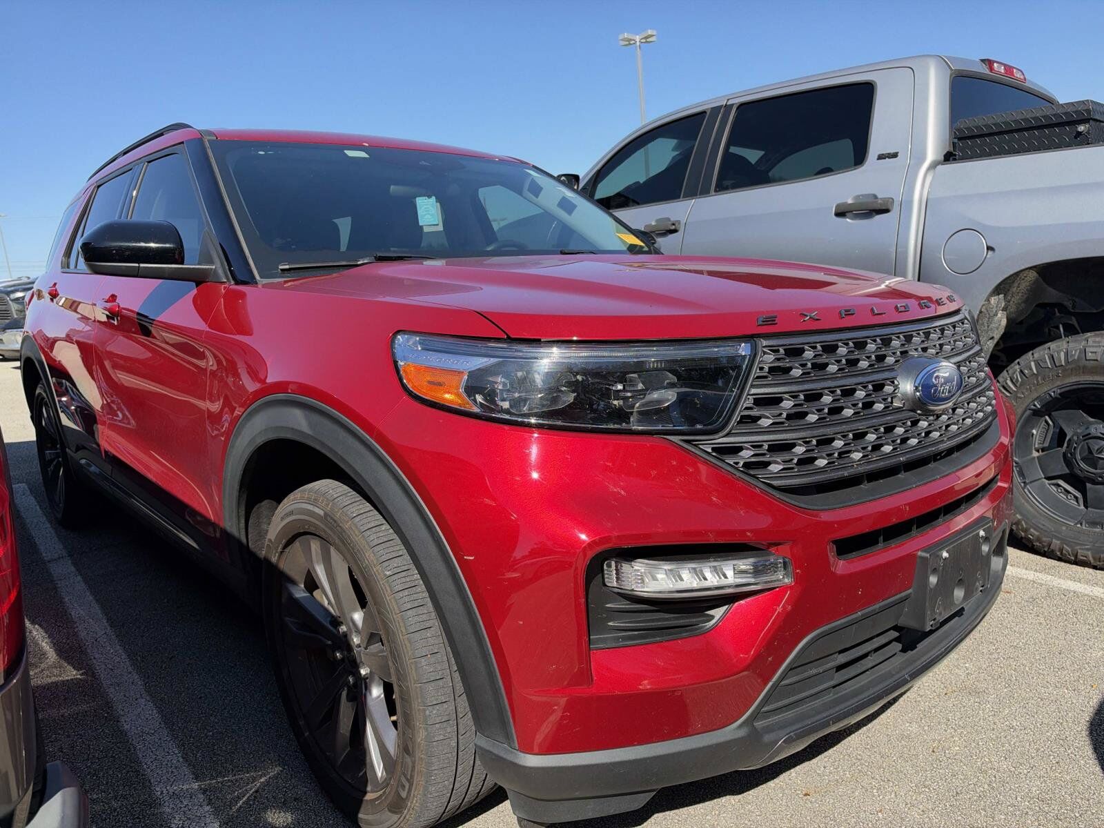 2023 FORD Explorer