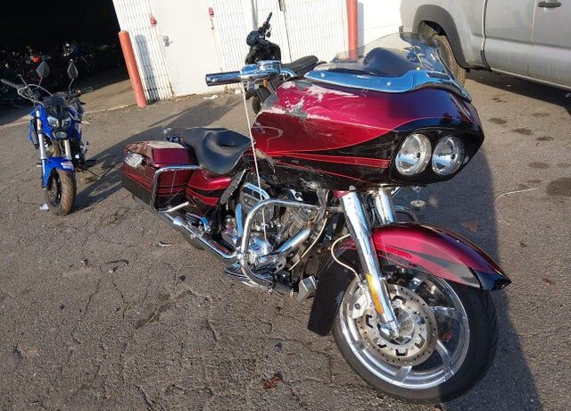 2011 HARLEY DAVIDSON CVO Road Glide Ultra