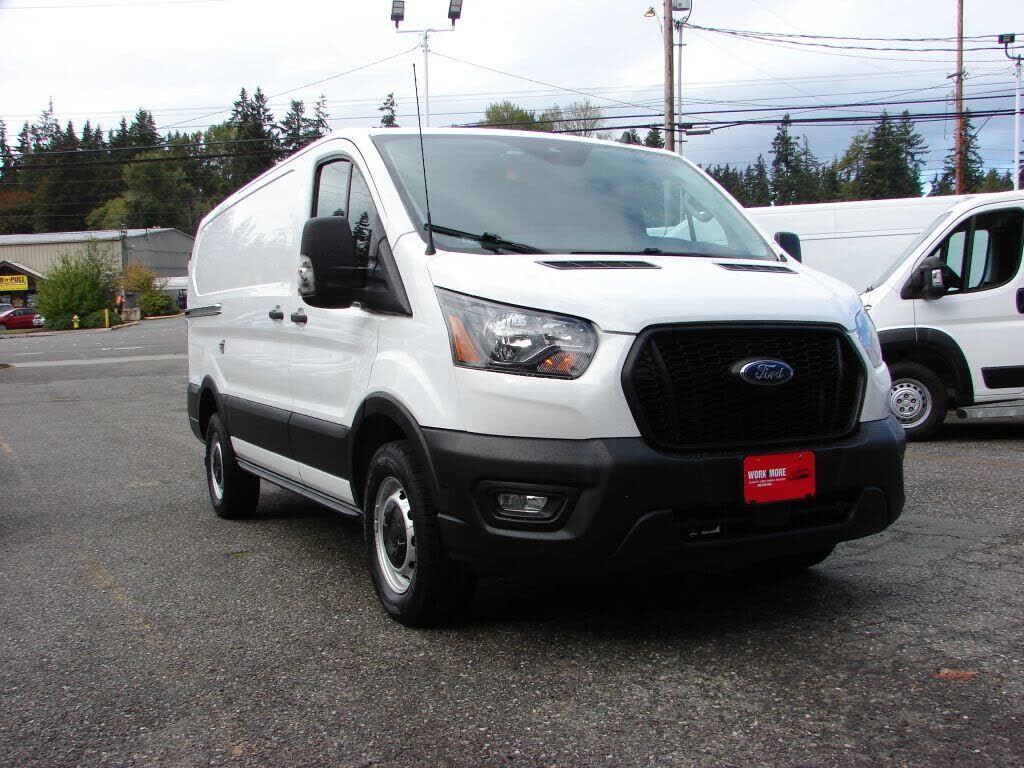 2022 FORD Transit