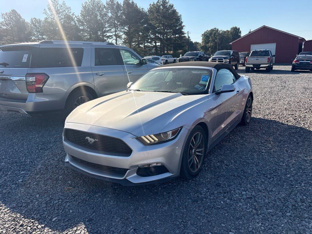 2015 FORD Mustang