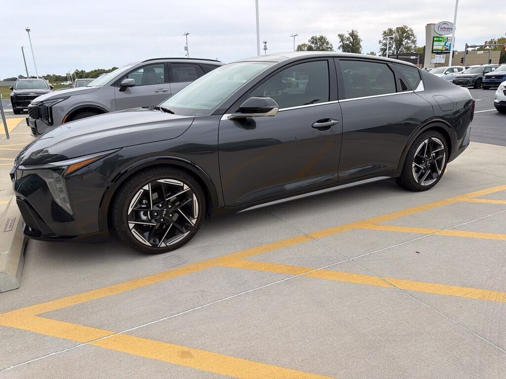 2026 KIA K4