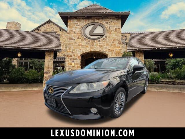 2014 LEXUS ES