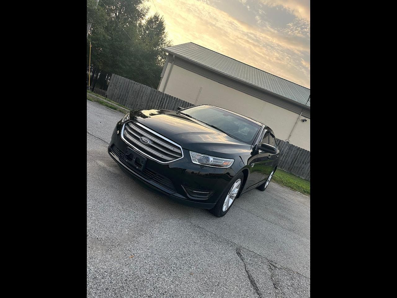 2018 FORD Taurus