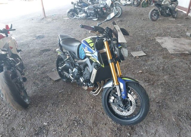 2015 YAMAHA FZ09