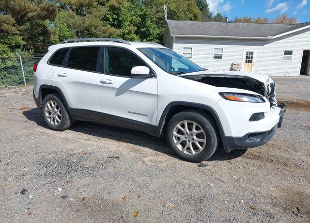 2017 JEEP Cherokee