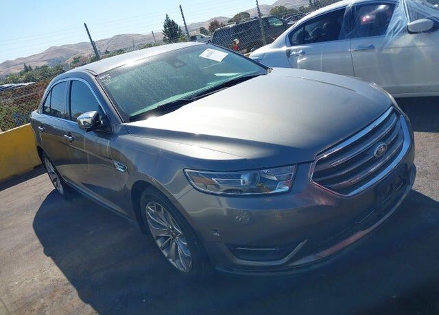 2014 FORD Taurus