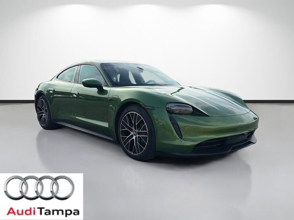2023 PORSCHE Taycan