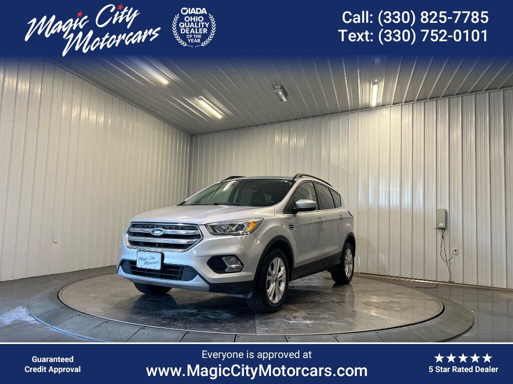 2017 FORD Escape