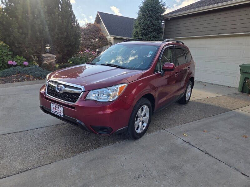 2015 SUBARU Forester