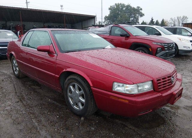 2001 CADILLAC Eldorado