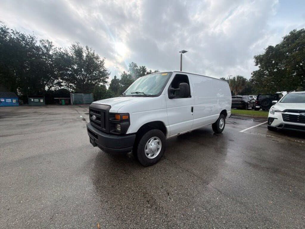 2014 FORD E-350