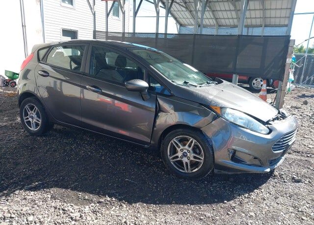 2017 FORD Fiesta