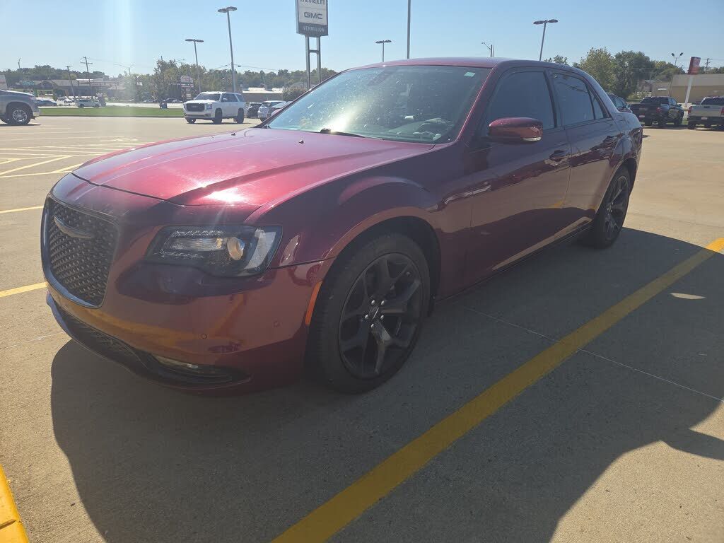 2022 CHRYSLER 300