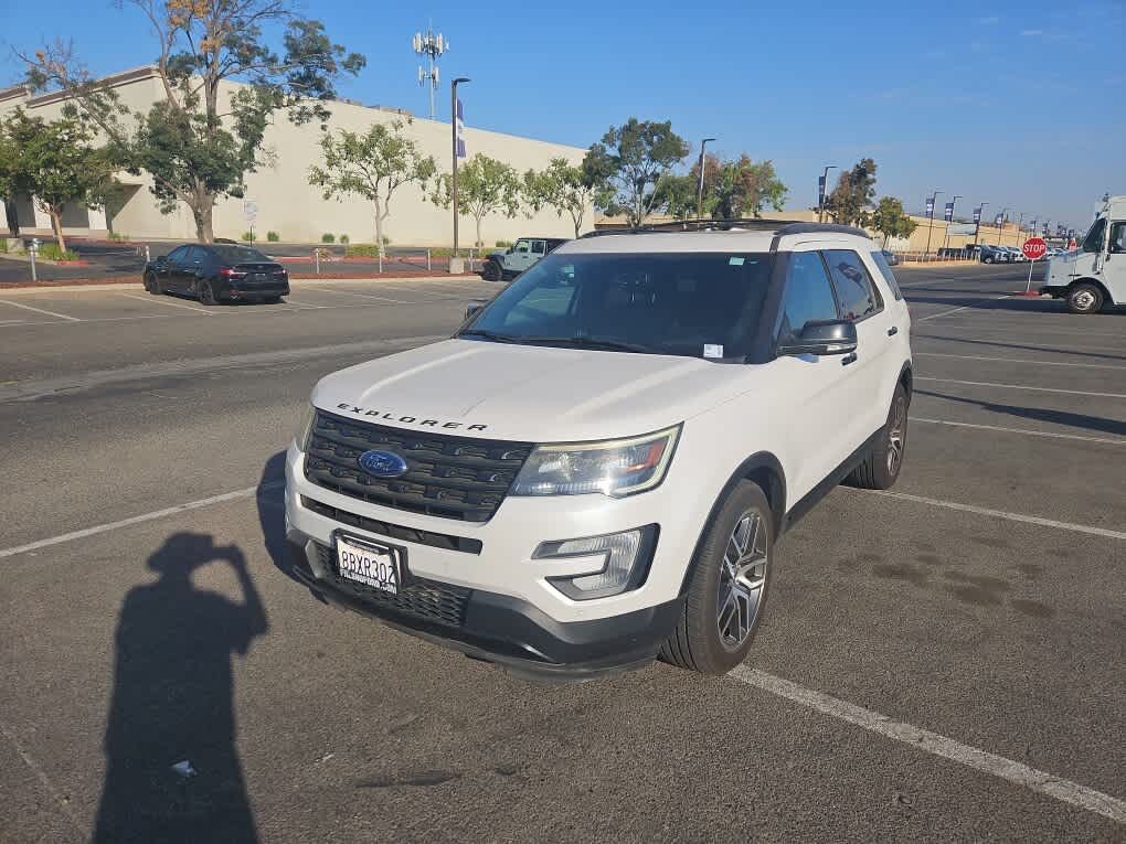2017 FORD Explorer