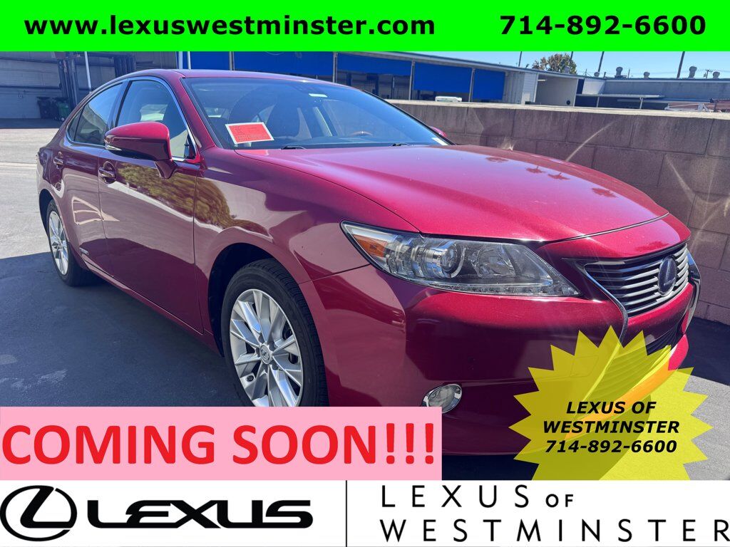 2013 LEXUS ES