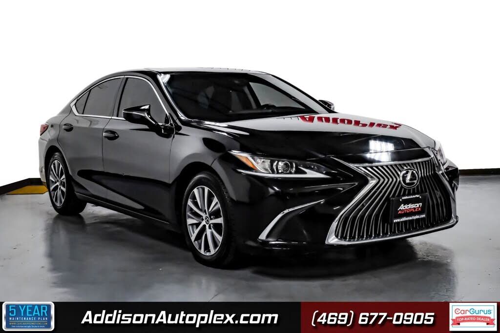2019 LEXUS ES