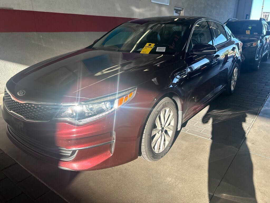 2018 KIA Optima