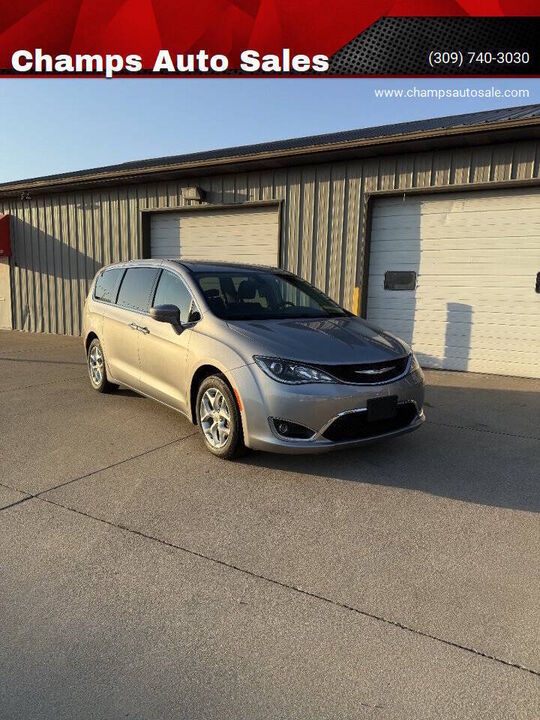 2019 CHRYSLER Pacifica
