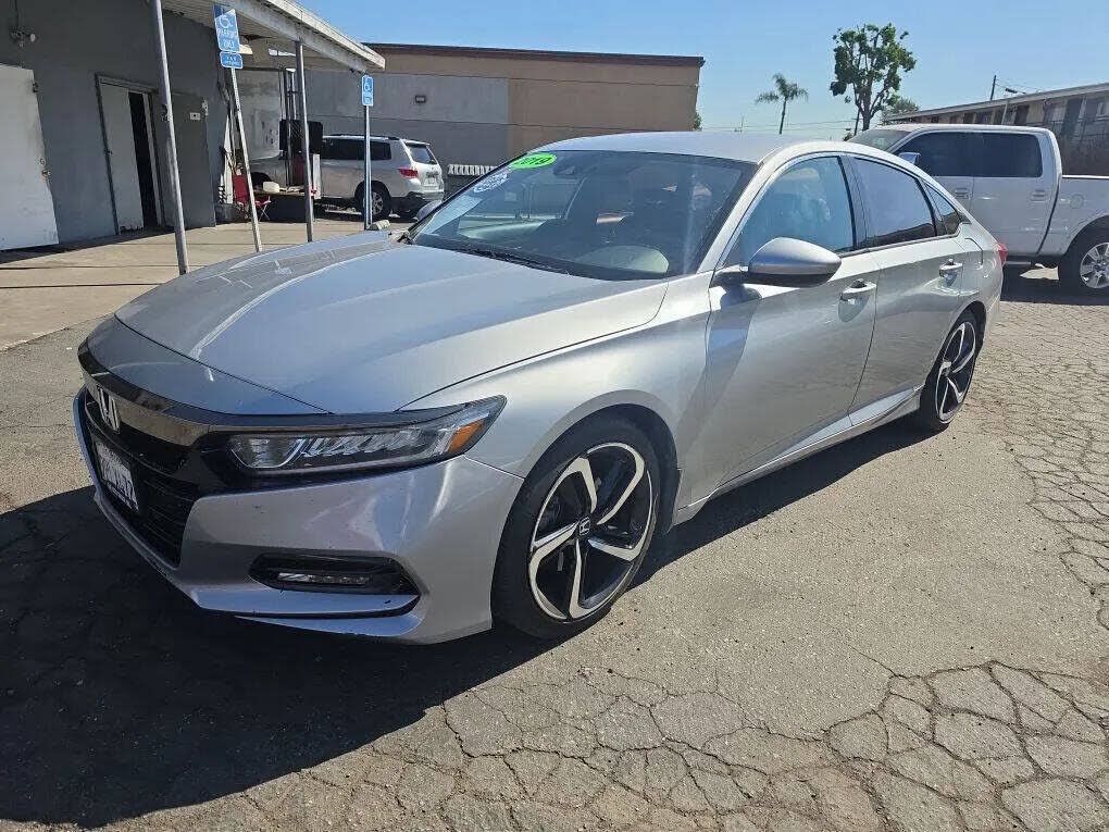 2019 HONDA Accord