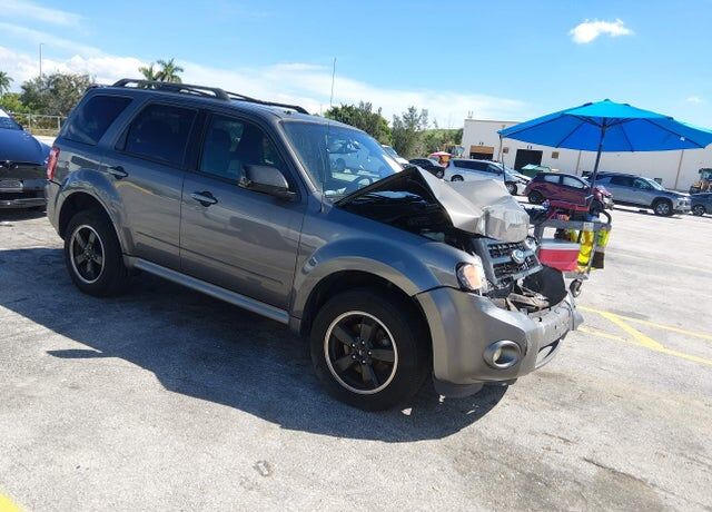2012 FORD Escape