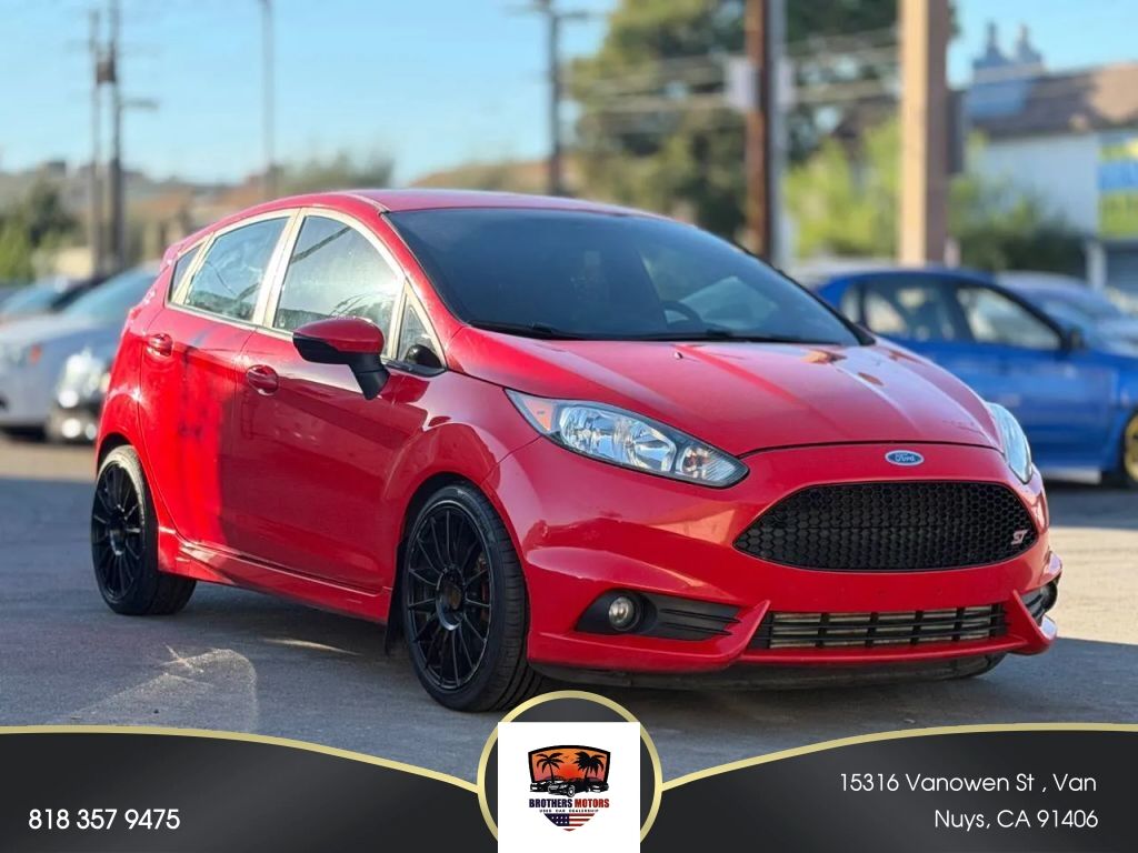 2015 FORD Fiesta