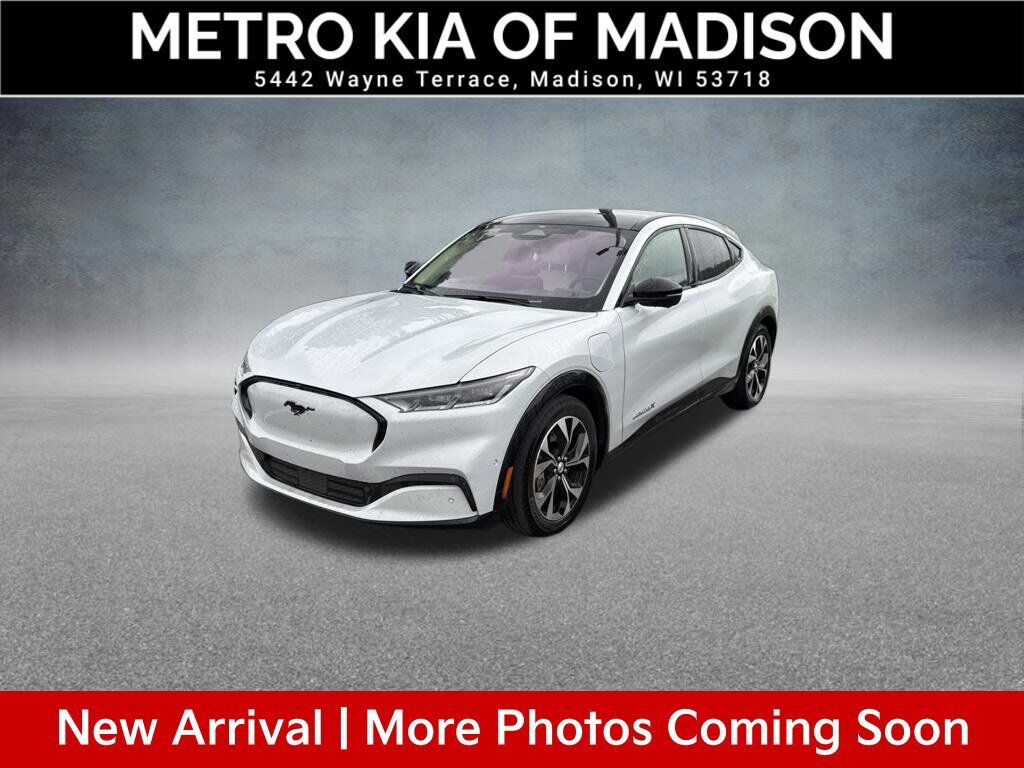 2022 FORD Mach-E