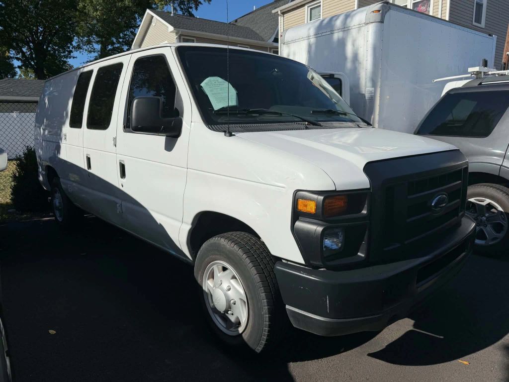 2009 FORD E-150