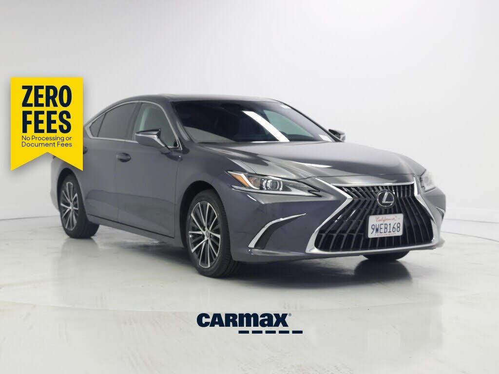 2025 LEXUS ES