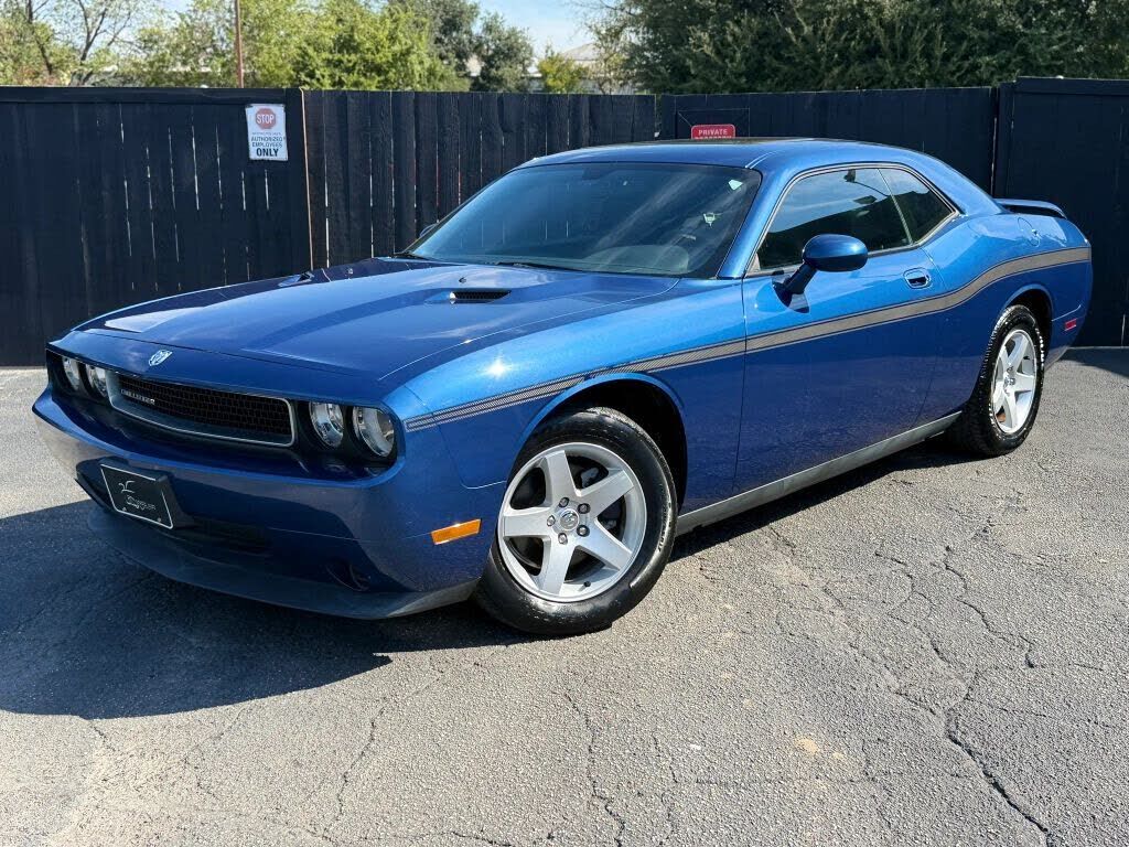 2010 DODGE Challenger