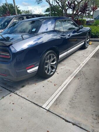 2017 DODGE Challenger