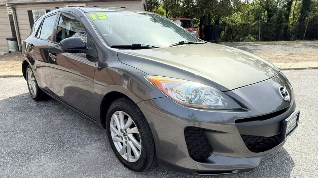 2013 MAZDA Mazda3