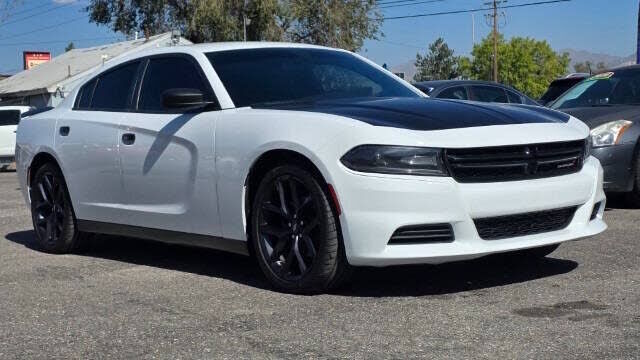 2020 DODGE Charger