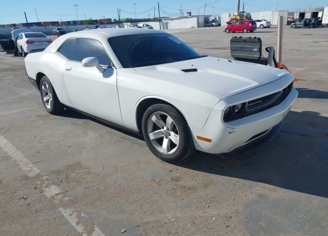 2013 DODGE Challenger