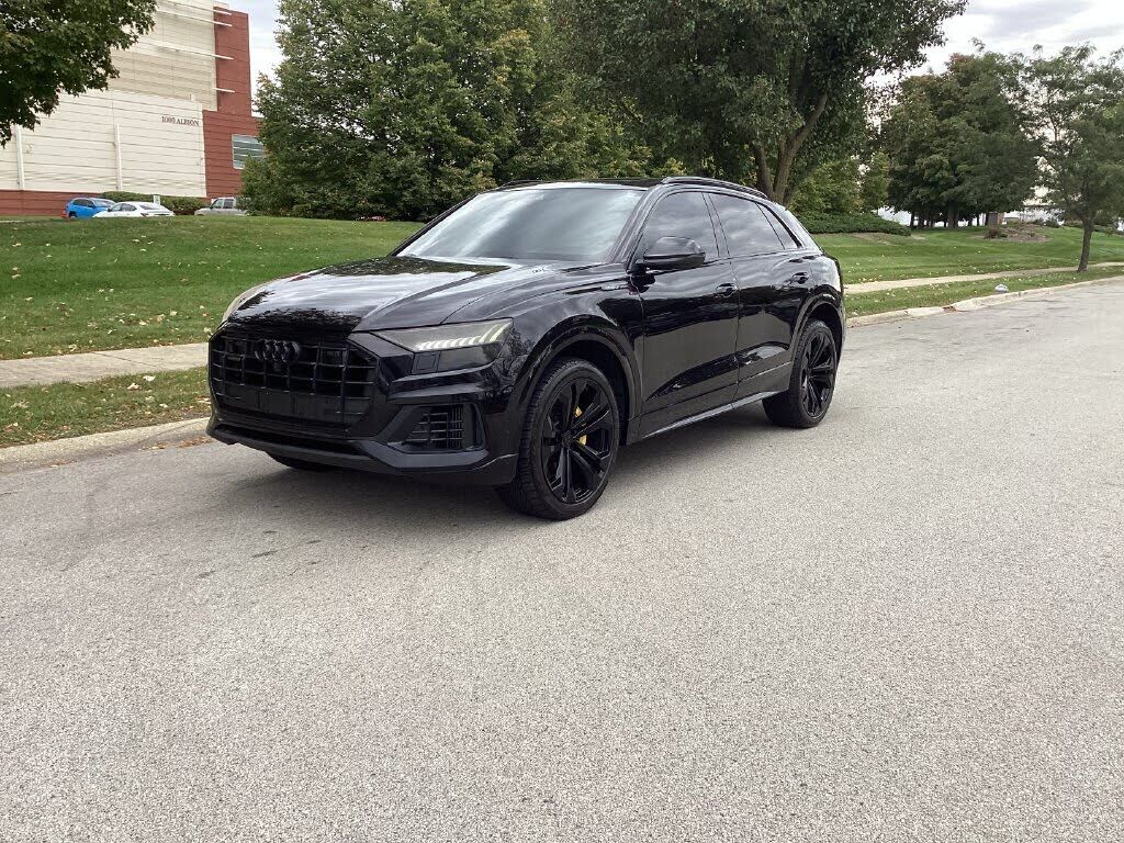 2019 AUDI Q8