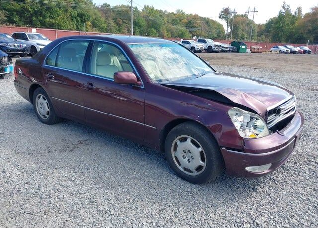 2002 LEXUS LS