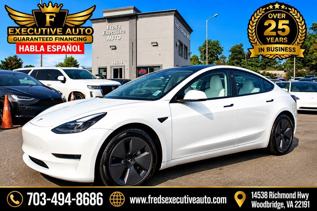 2023 TESLA Model 3