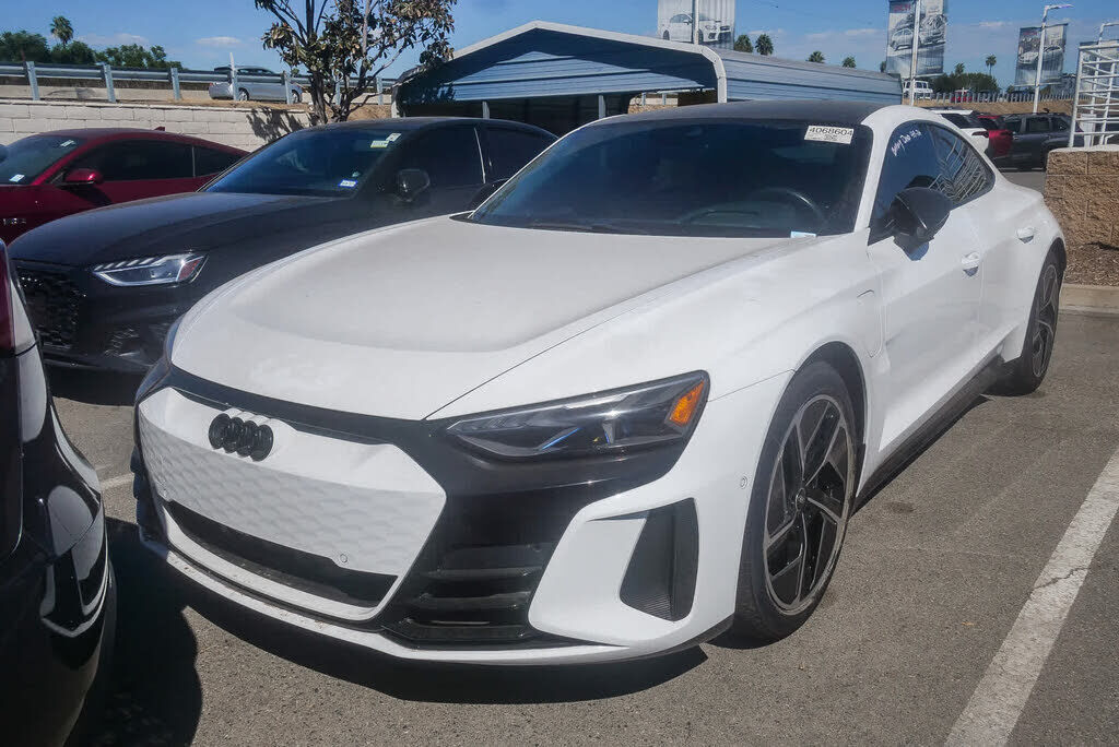 2023 AUDI RS e-tron GT