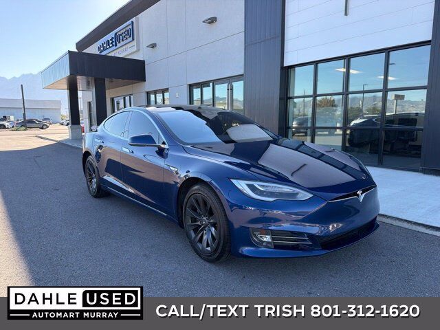 2016 TESLA Model S