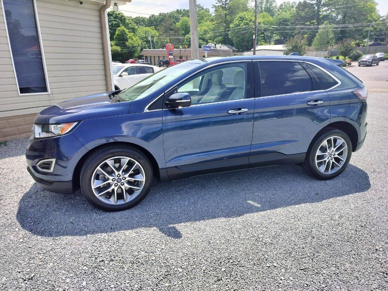 2017 FORD Edge