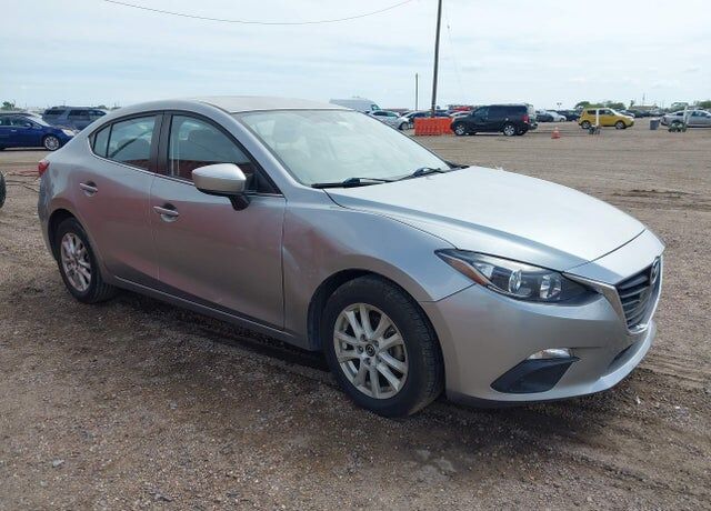 2016 MAZDA Mazda3