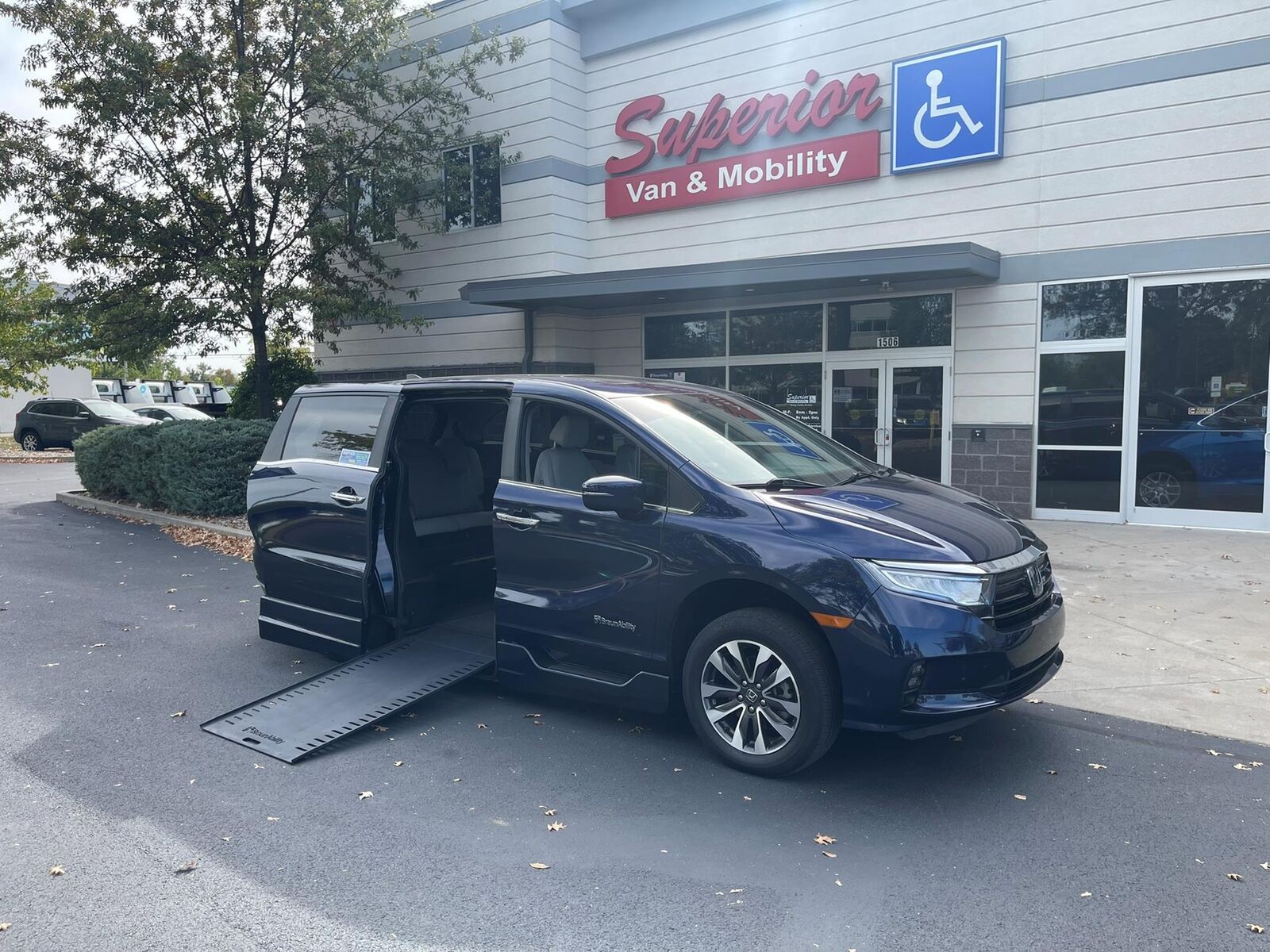 2022 HONDA Odyssey