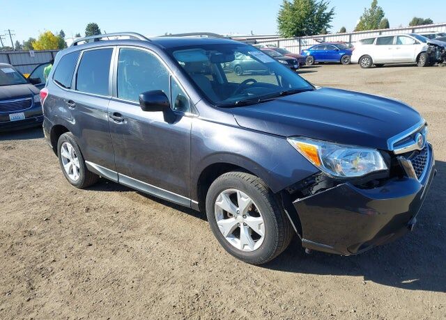 2015 SUBARU Forester
