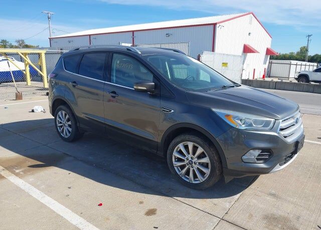 2017 FORD Escape